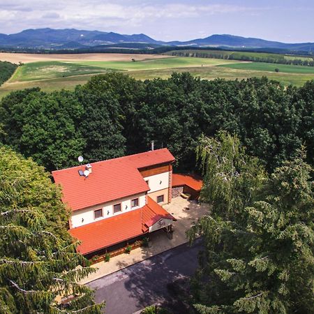 BozsvaSenyoi Vendeghaz住宿加早餐旅馆 外观 照片